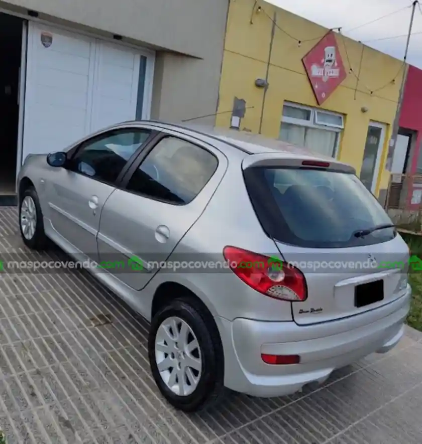 Peugeot 207 Compact - 1.6 Nafta - 5Ptas - 2013  2013 - foto 1