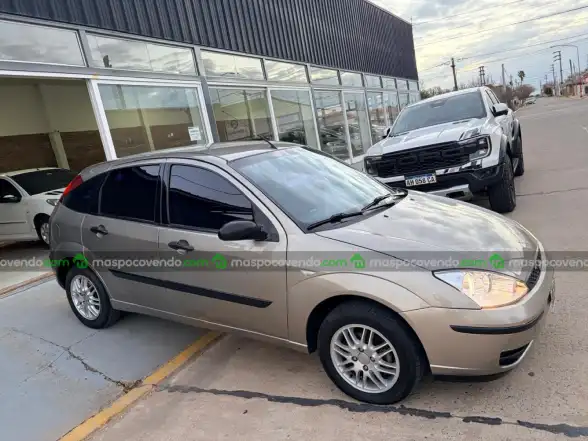 Ford Focus 1.8 Nafta Full 2003  2003 - foto 3