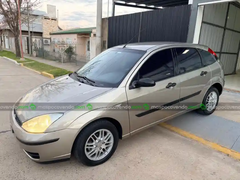 Ford Focus 1.8 Nafta Full 2003  2003 - foto 4