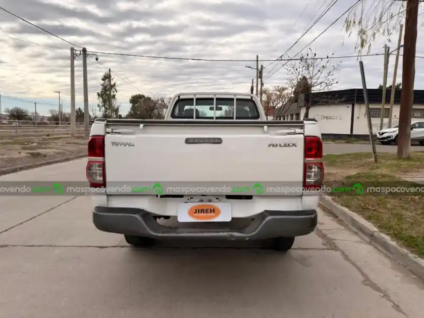Toyota 2013 Hilux 2.5 Sc 4X4 Td Dx Pack L12  2013 - foto 4