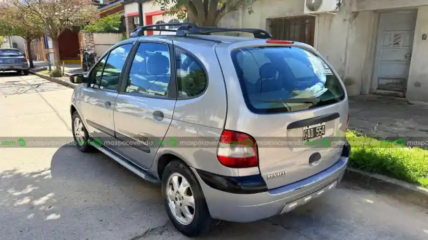Renault Megane Scenic Spo - foto 4