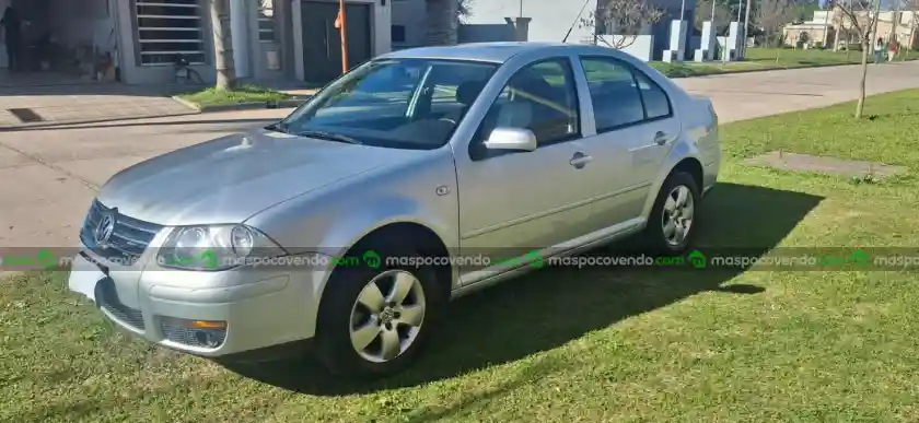 Volkswagen Bora 2.0 2011  2011 - foto 1