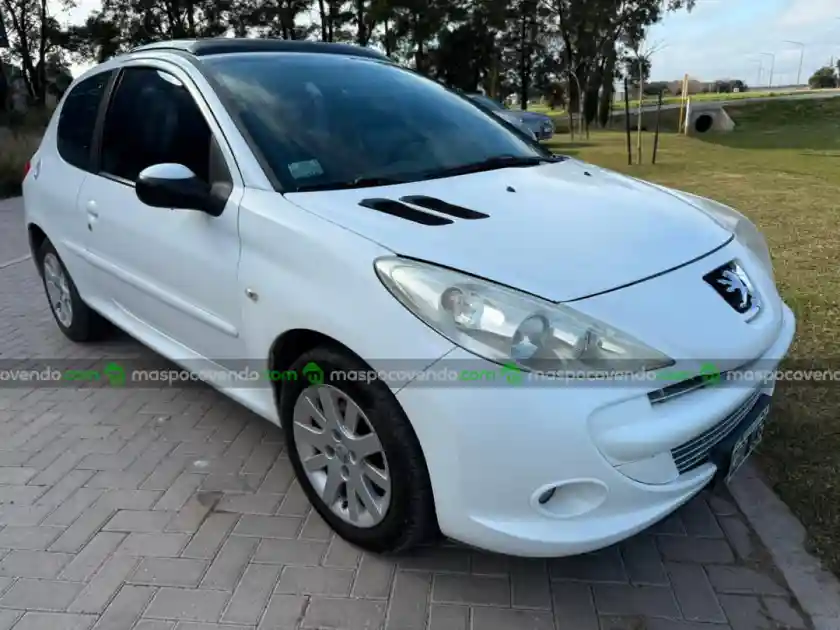 Peugeot 207 Compact 1.6 3P Xt Feline 2013  2013 - foto 2