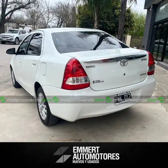 Toyota Etios Xls 1.5N 2016  2016 - foto 5