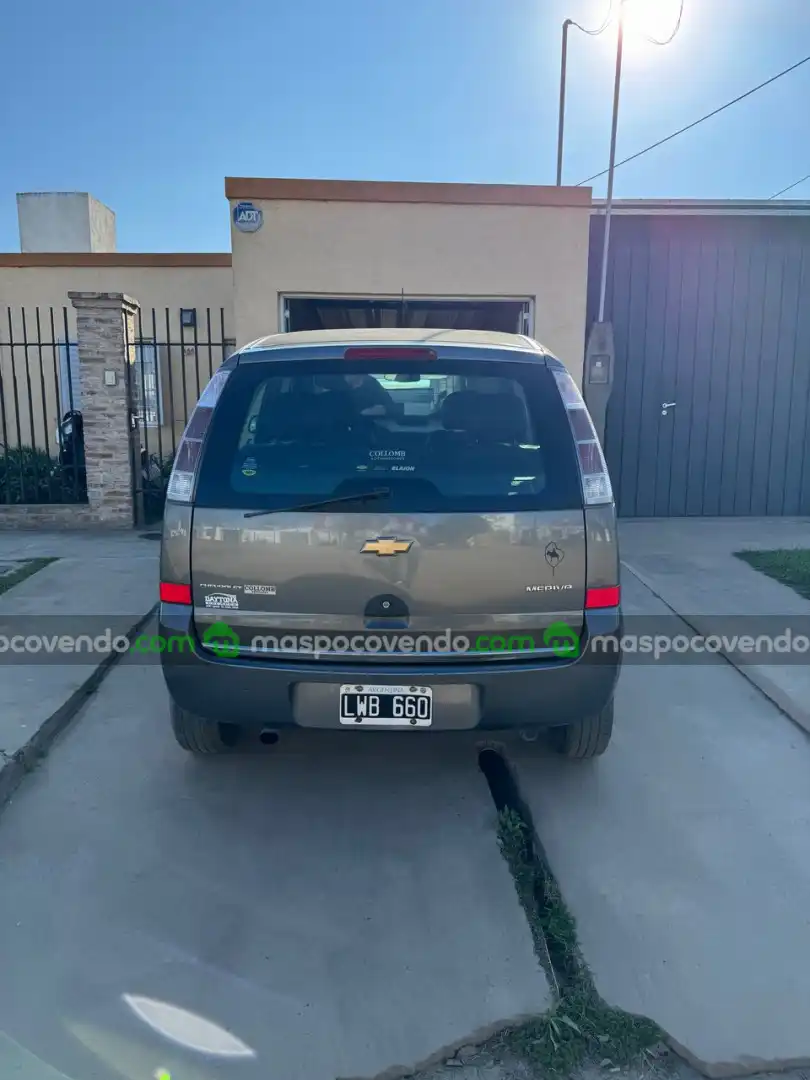 Chevrolet Meriva 2012  2012 - foto 2