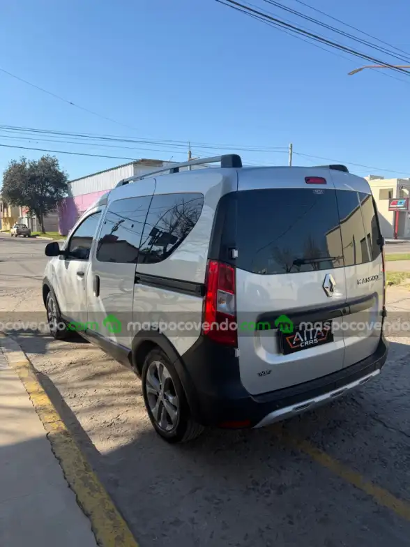 Renault Kangoo Stepway 1.6 Cadenera / Modelo 2022 / 73.000 Kms  2022 - foto 3