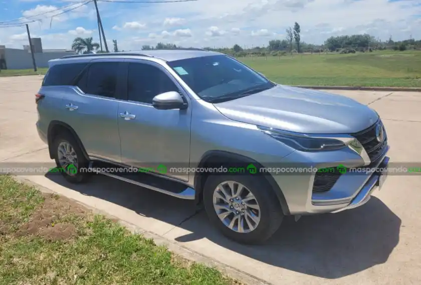 Toyota Sw4 - foto 1