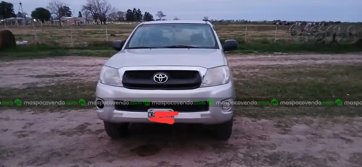 Toyota Hilux - foto 1