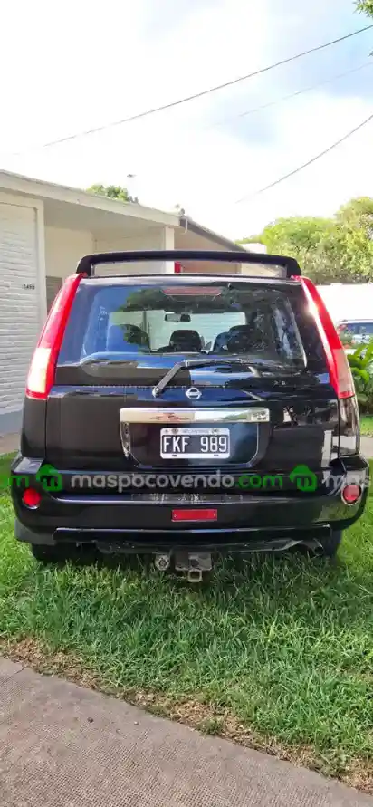 Nissan X Trail - foto 1