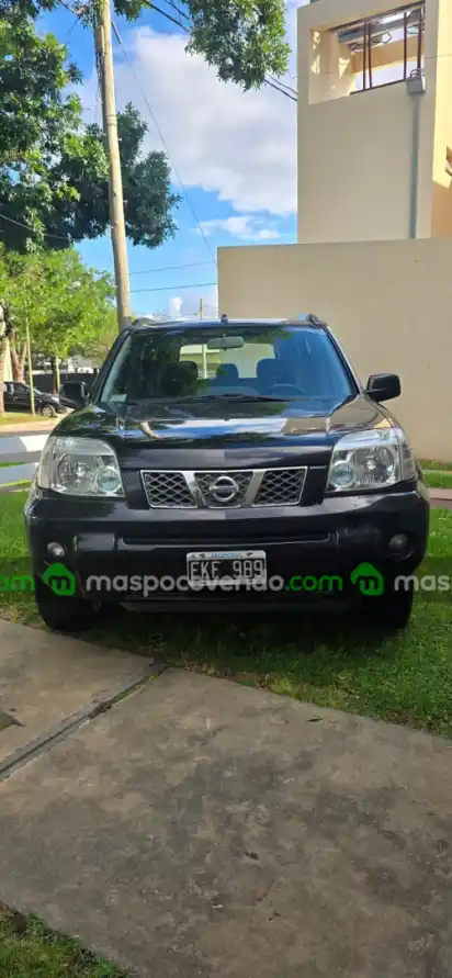 Nissan X Trail - foto 2