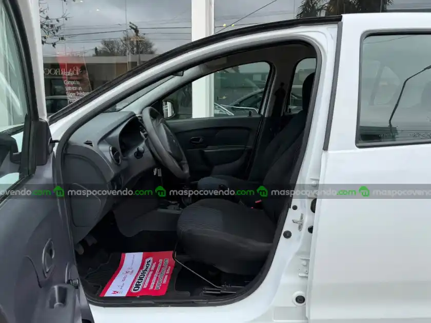 Renault Nuevo Logan Authentique 1.6 Año 2016 Orio Hnos, San Genaro  2016 - foto 4