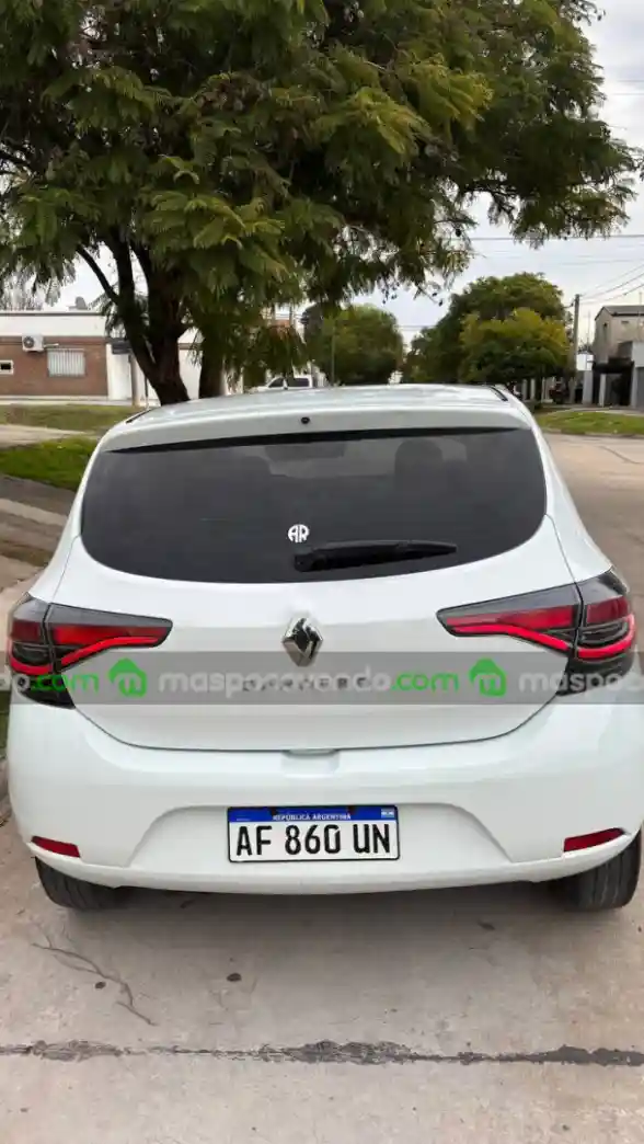 Renault Sandero - foto 3