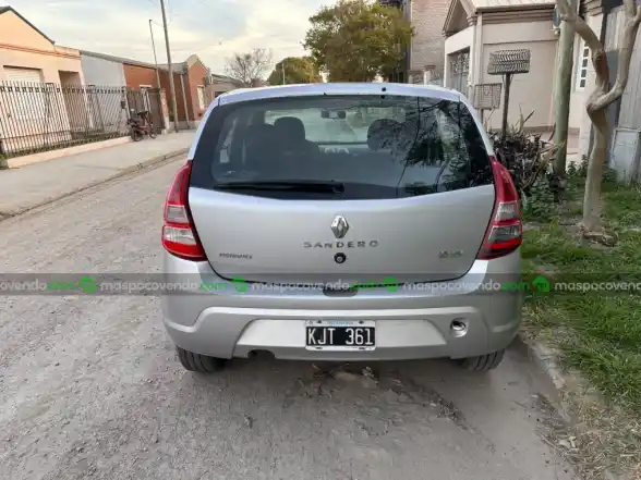 Renault Sandero 1.6 16V 2011 62000 Kms  2011 - foto 2