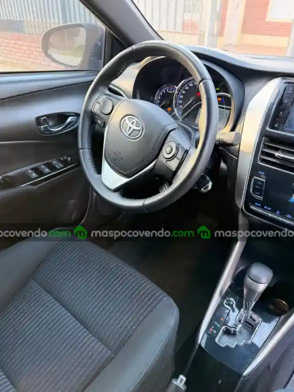 Toyota Yaris Xls Cvt 2021  2021 - foto 5