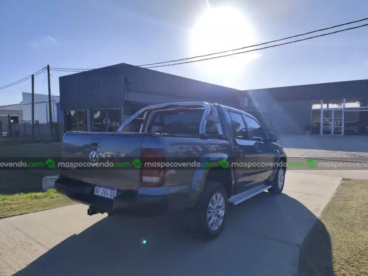 Volkswagen Amarok Dc Comfortline 180 Cv 4X2 Mt - foto 2
