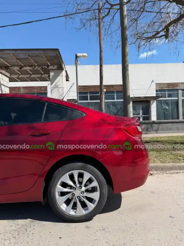 Chevrolet Cruze - foto 3