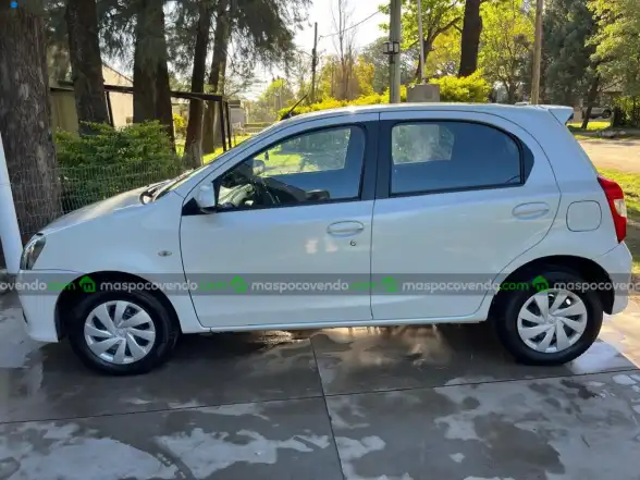 Toyota Etios Xs 2017 Impecable  2017 - foto 3