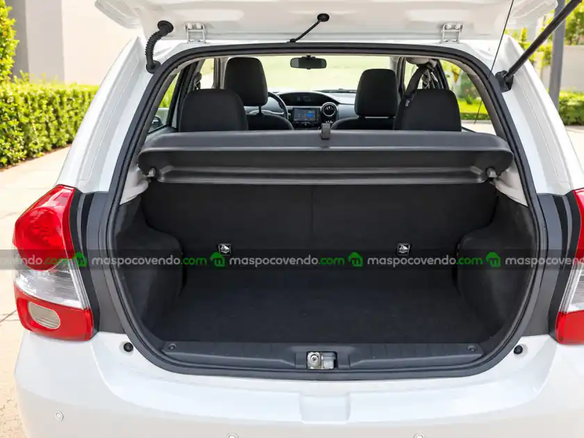 Toyota Etios 1.5 Xls Mt6 5P 2018  2018 - foto 2