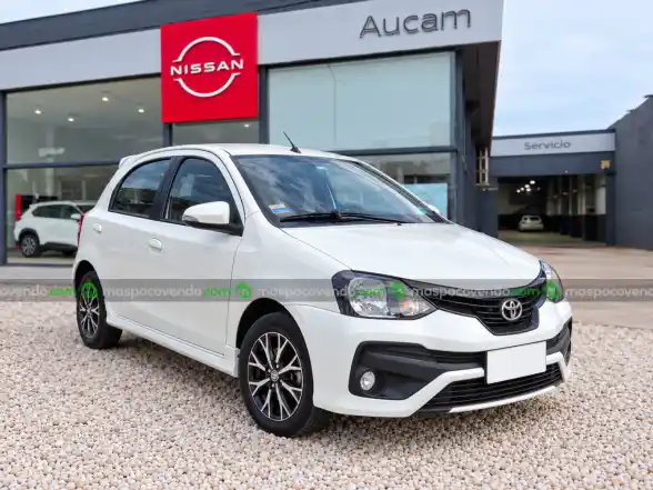 Toyota Etios 1.5 Xls Mt6 5P 2018  2018 - foto 3