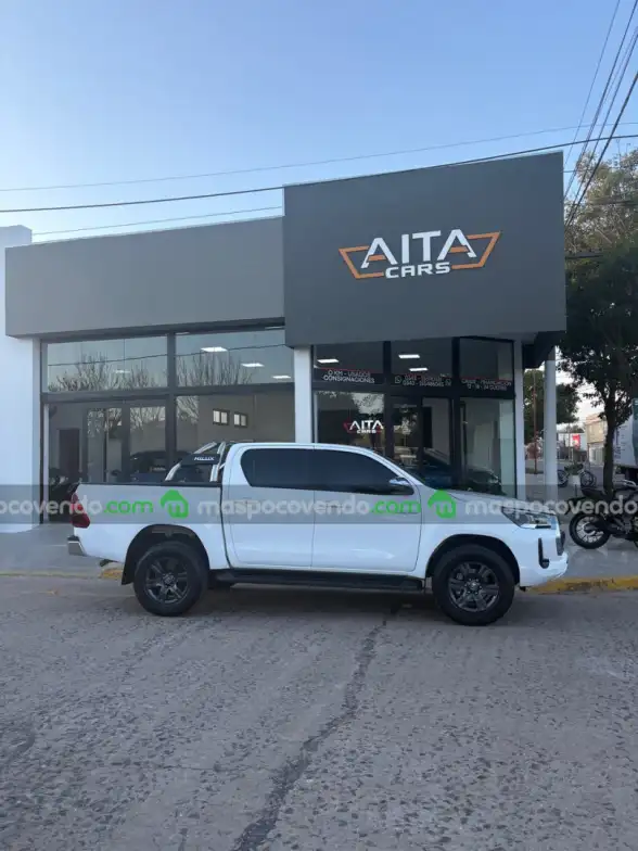 Toyota Hilux Srv 4X2 / Modelo 2021 / 218.000 Kms  2021 - foto 4
