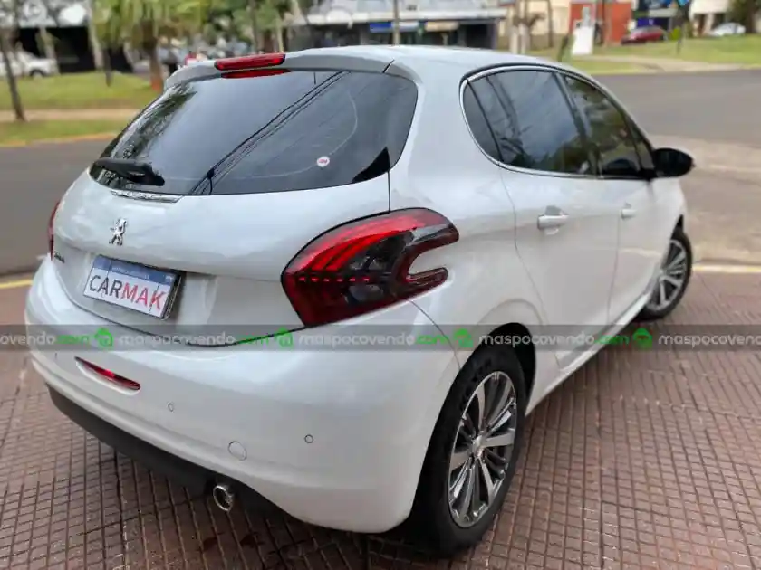 Peugeot 208 1.6 5P Feline 2019  2019 - foto 5