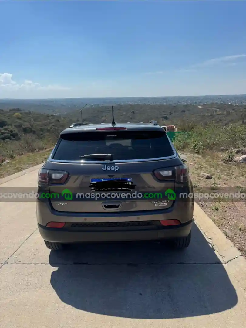 Jeep Compass - foto 2