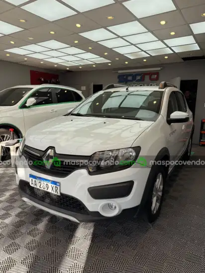 Renault Sandero Stepway 1.6 - foto 1
