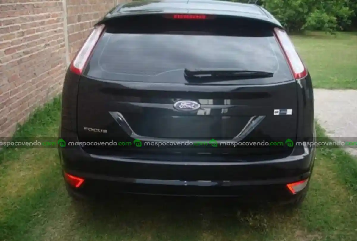 Ford Focus - foto 2