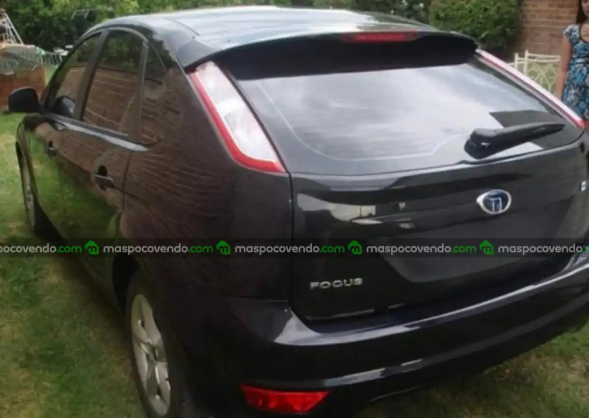 Ford Focus - foto 3