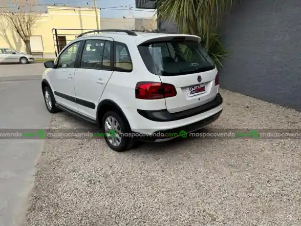Volkswagen Suran Cross 1.6 Highline L14 2014  2014 - foto 4