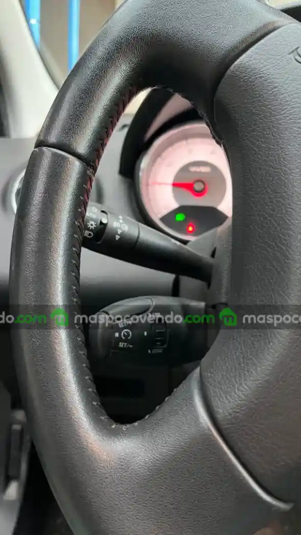 Peugeot 408 2014  2014 - foto 1