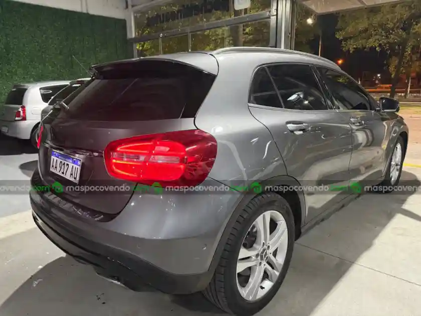 Mercedes-Benz Gla 200At-2017  2017 - foto 5