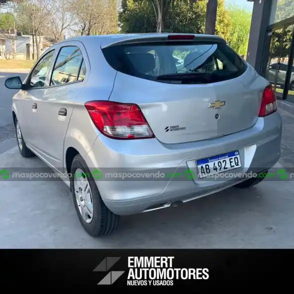 Chevrolet Onix Joy+ 1.4N 2017  2017 - foto 4