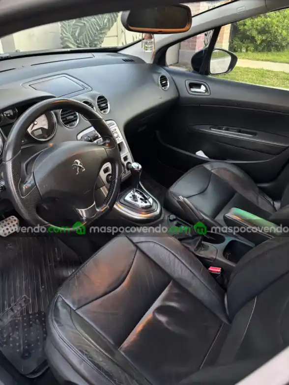 Peugeot 308 - foto 1