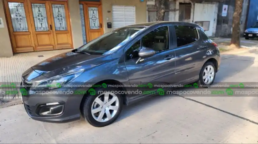 Peugeot 308 Allure 1.6 Nafta - foto 1