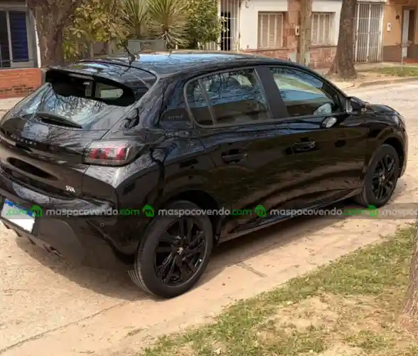 Peugeot 208 - foto 4
