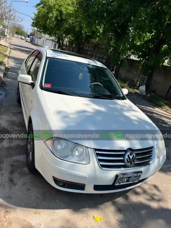 Volkswagen Bora 2.0 - foto 1