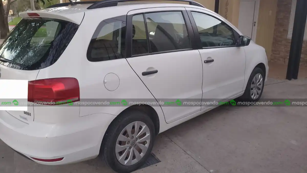 Volkswagen Suran 1.6 Highline - foto 4