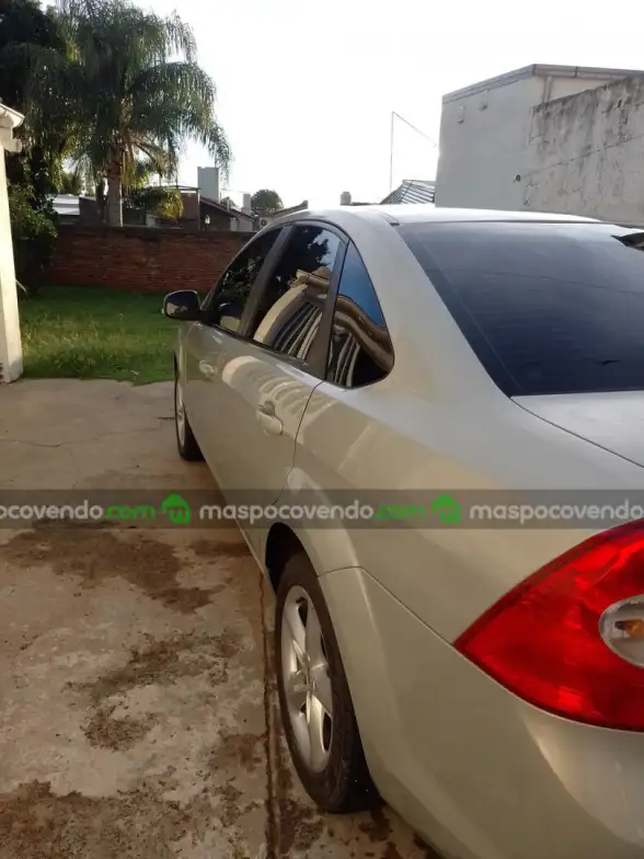 Ford Focus - foto 5
