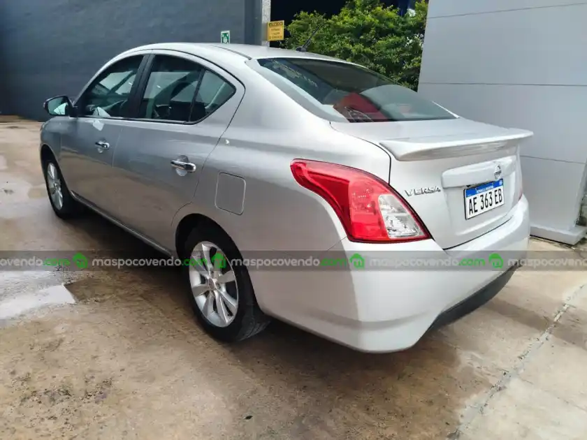 Nissan Versa Advance At Pure Drive F2 - foto 4