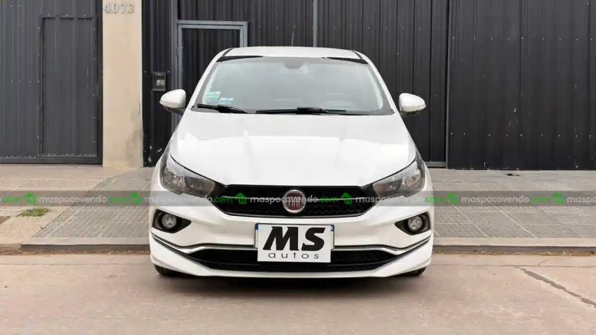 Fiat Cronos Precision 1.8 At6 - foto 2