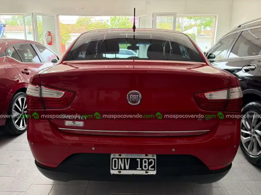Fiat Grand Siena Essence 1.6 High Tech 2015 Con 135.000 Km  2015 - foto 2