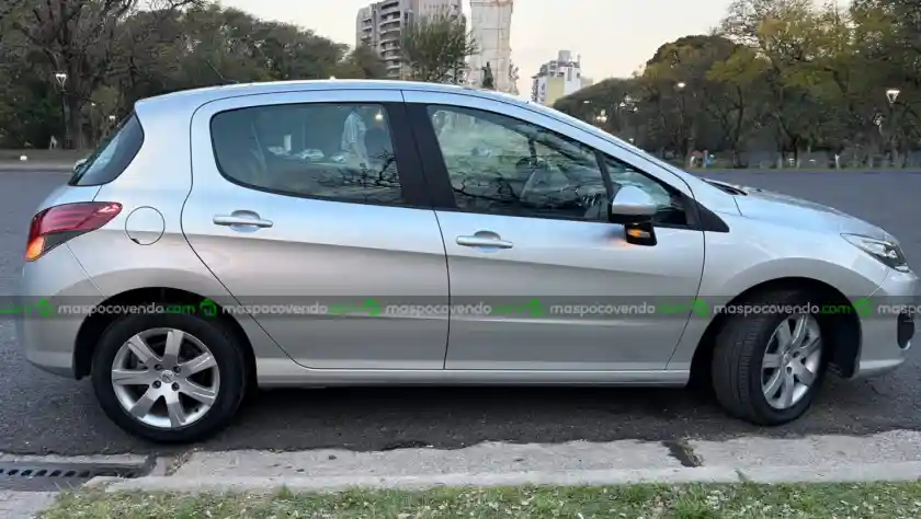 Peugeot 308 Allure Nafta - foto 4