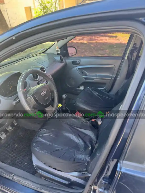 Ford Fiesta - foto 2