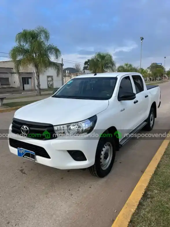 Toyota Hilux 4X2 Dc Dx 2.4 Tdi 6 Mt - foto 1