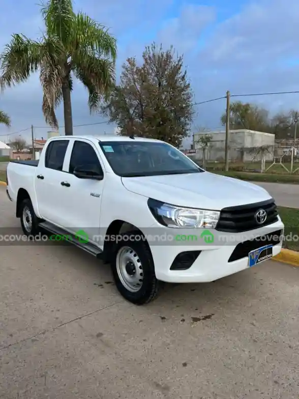 Toyota Hilux 4X2 Dc Dx 2.4 Tdi 6 Mt - foto 3