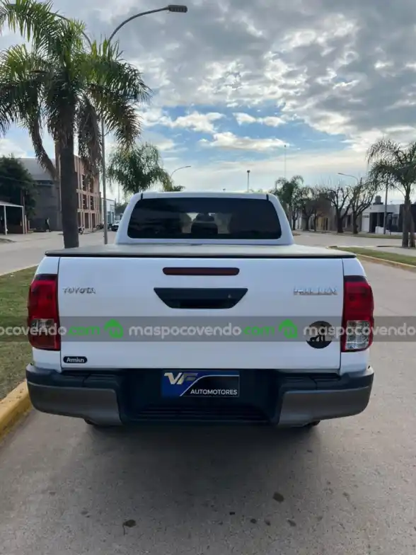 Toyota Hilux 4X2 Dc Dx 2.4 Tdi 6 Mt - foto 5
