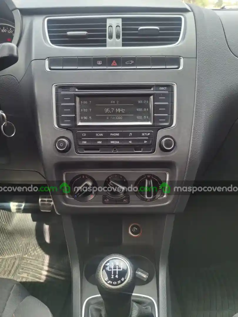 Volkswagen Fox - foto 4