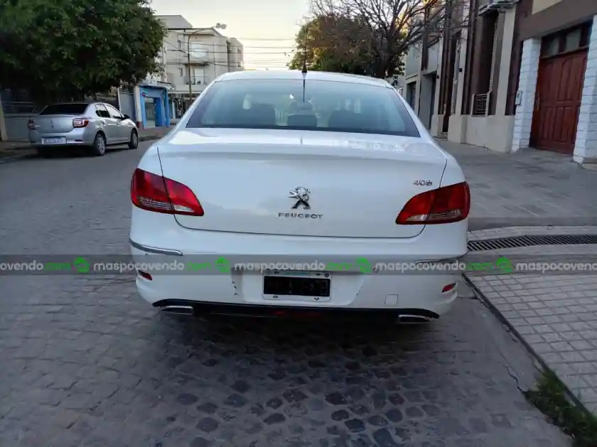 Peugeot 408 2014 Allure + Nav, 2.0 Nafta  2014 - foto 3