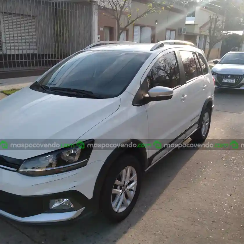 Volkswagen Suran Cross 2015  2015 - foto 5